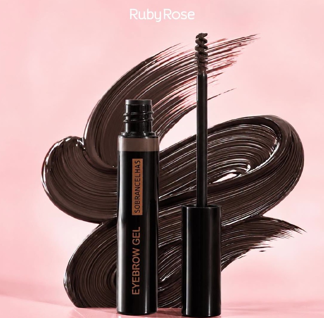 Full Brow Gel model